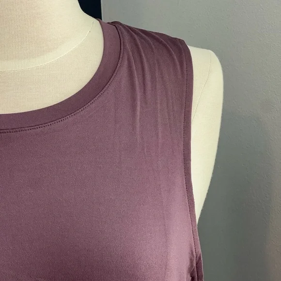 Balance Collection Women’s Mauve Cutout Athletic Tank Top Medium - Picture 3 of 7